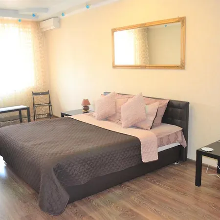Apartment Luxcityapart On Olievskaya Kyiv